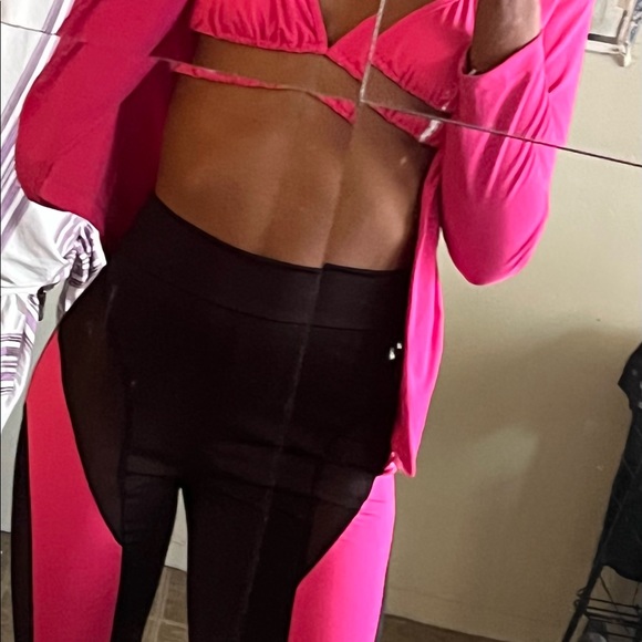 Two Piece Set - Picture 3 of 3